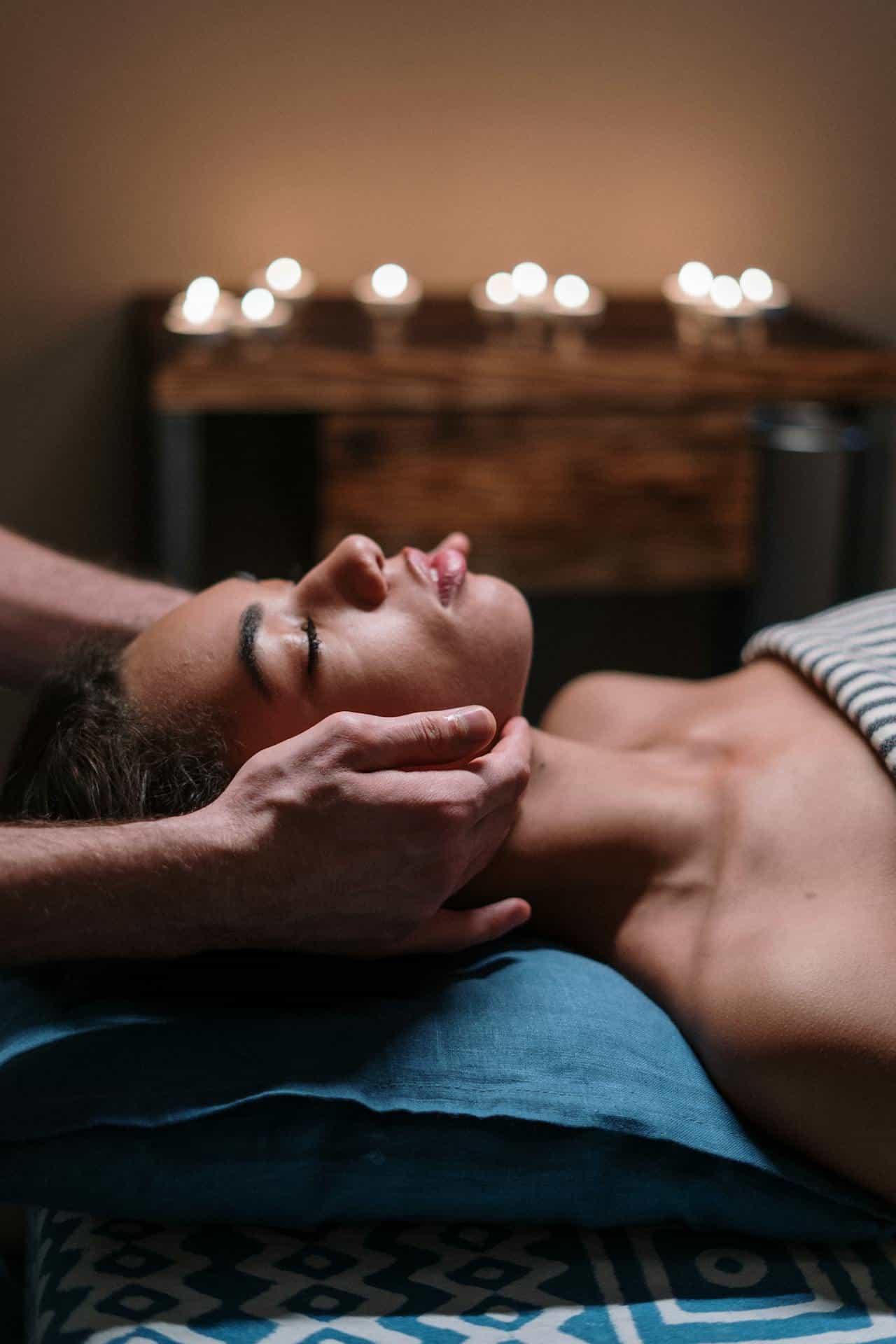 Head Spa Esthetic Cosmetics