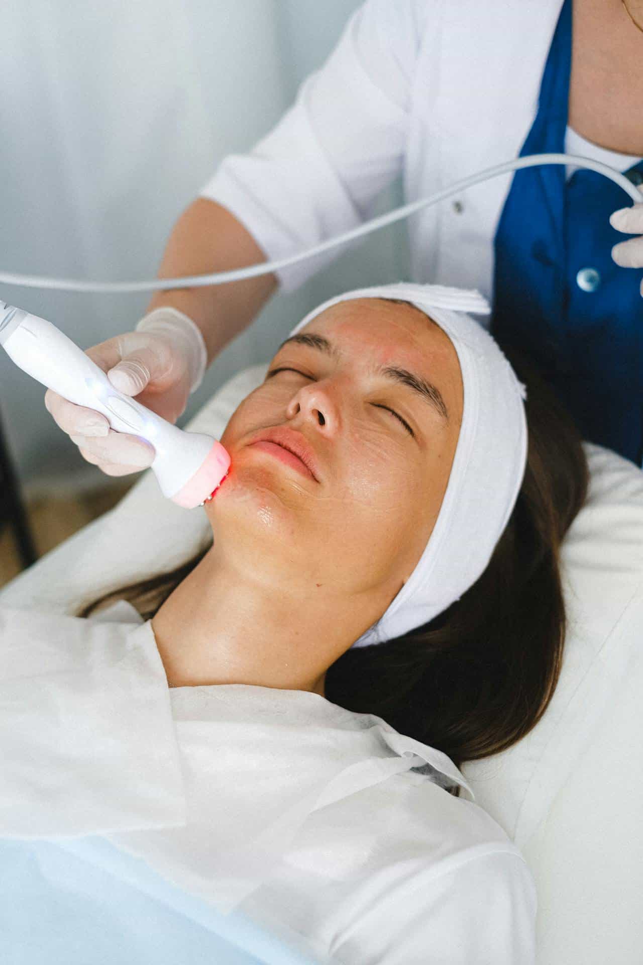 Hydra Facial Estetica Cosmetics